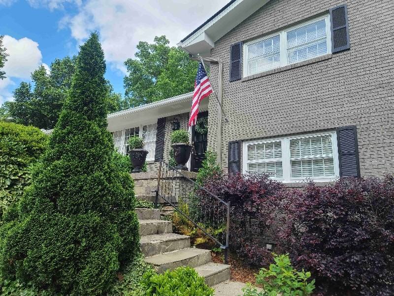 6735 River Springs Drive - Photo 2 of 19