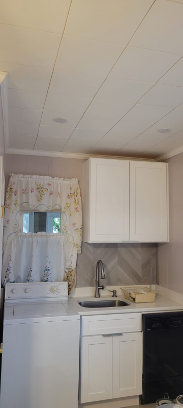 19 Rugby St #1 - Photo 2 of 11