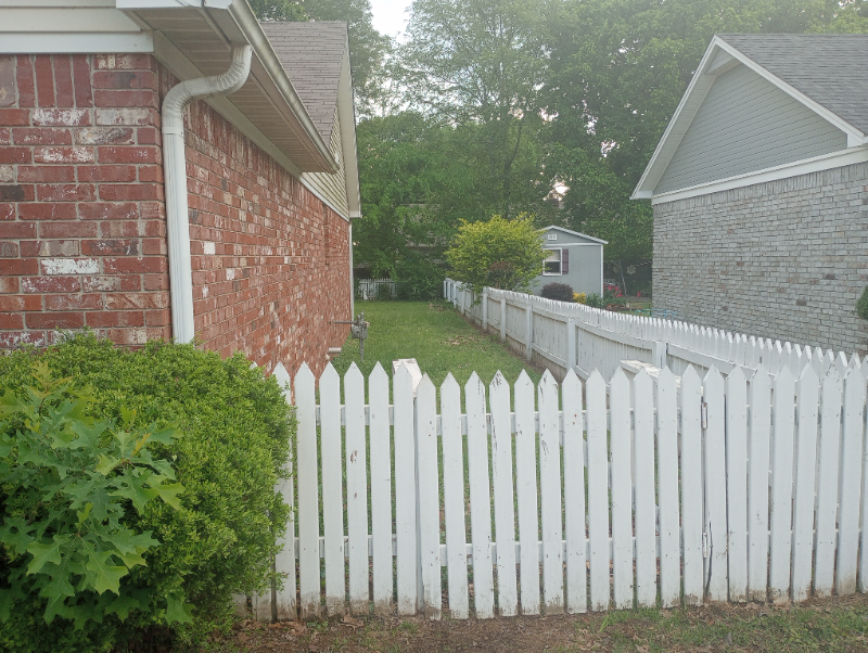 103 Live Oak Dr - Photo 3 of 18