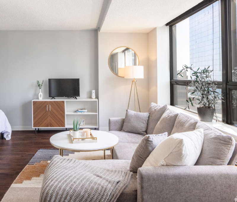 485 East Ohio Street #485EOHIO - Photo 3 of 15