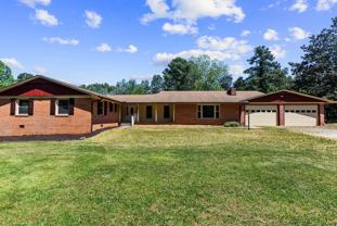 2395 Tuggle Rd - Photo 1 of 1