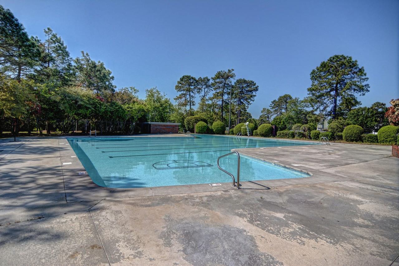 2827 Springfield Dr #NA - Photo 3 of 34