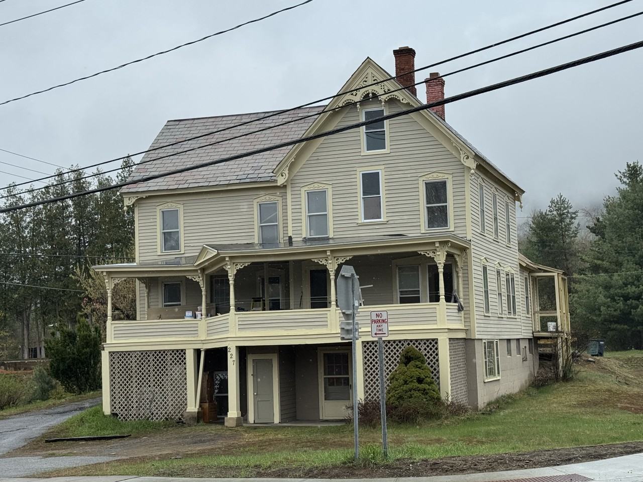 227 Main St #3 - Photo 2 of 19