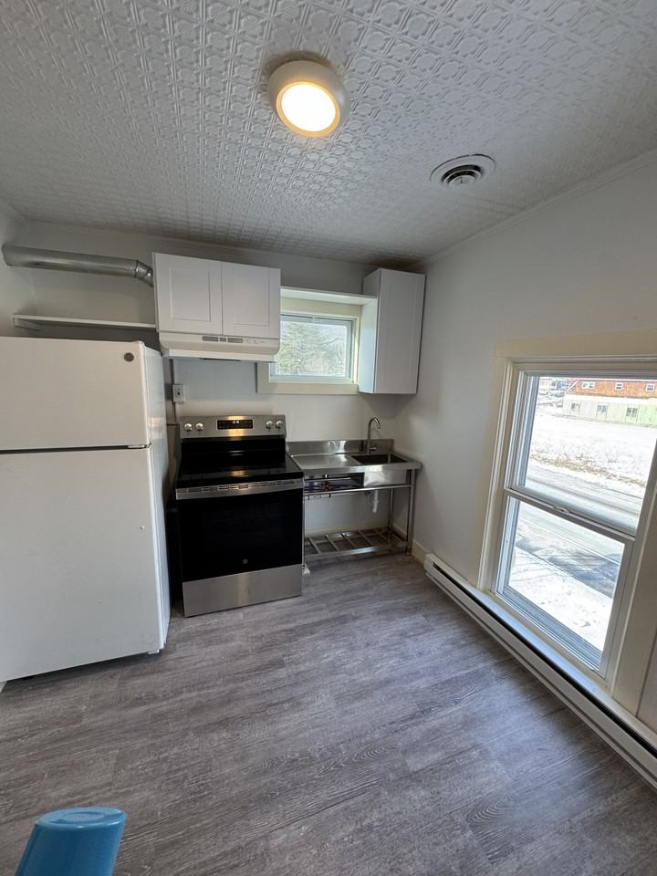 227 Main St #3 - Photo 3 of 19