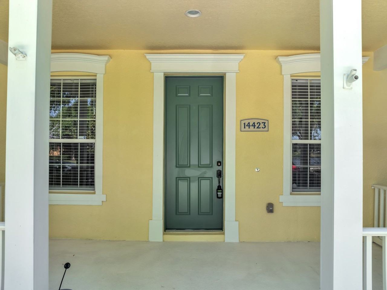 14423 Bluebird Park Rd - Photo 4 of 50