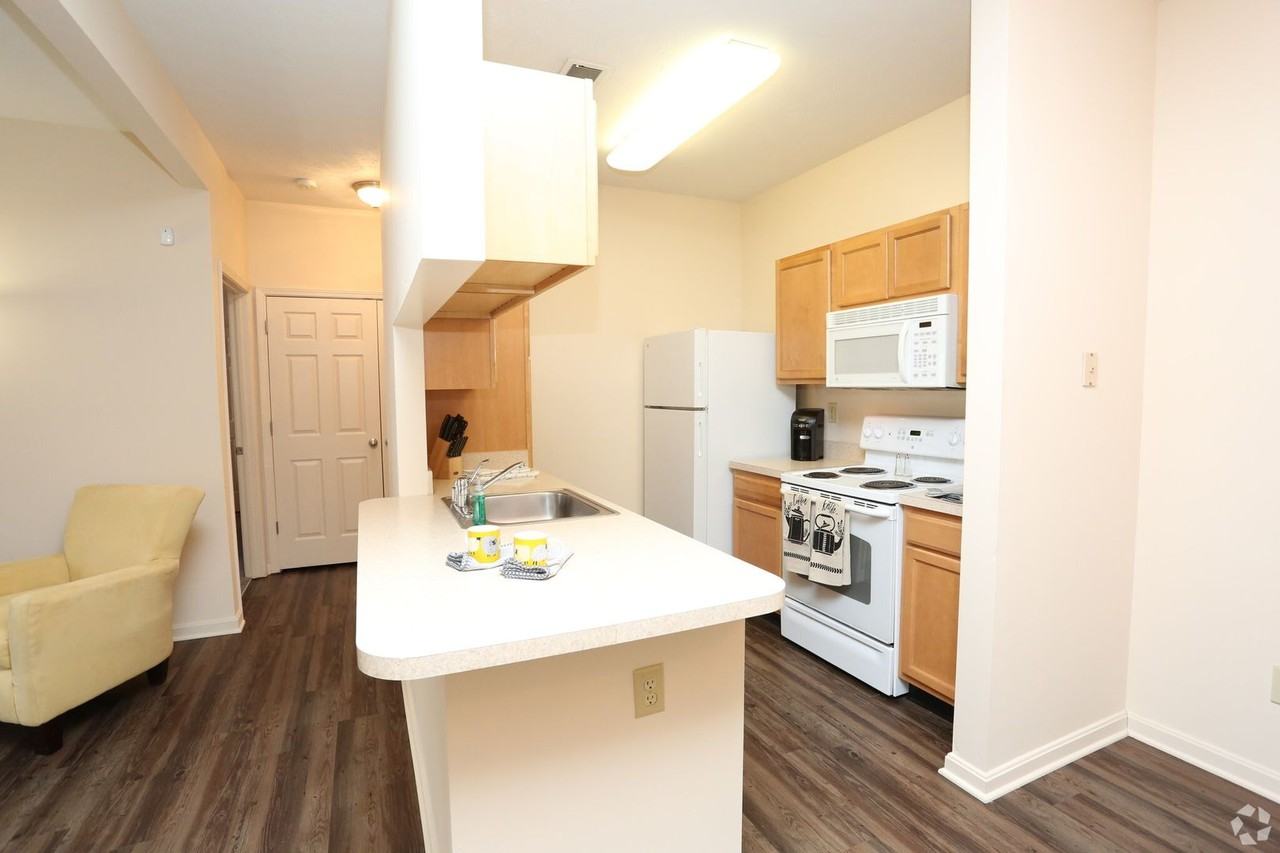 Garden Gate Apartments - Photo 7 of 50