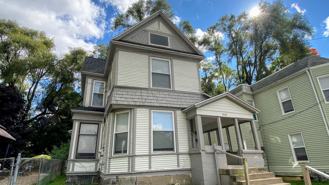 1054 Lafayette SE - Photo 1 of 1