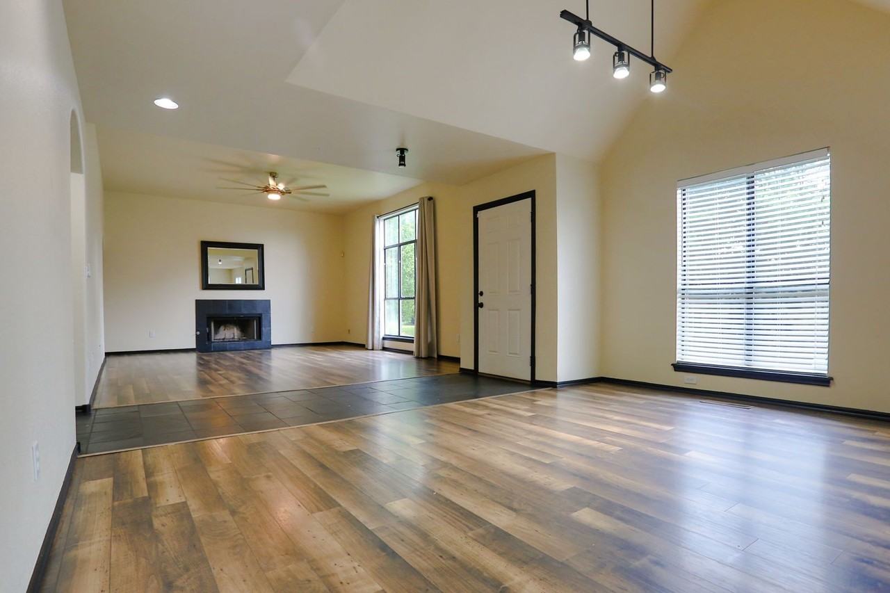 5203 E 78th Pl - Photo 3 of 21