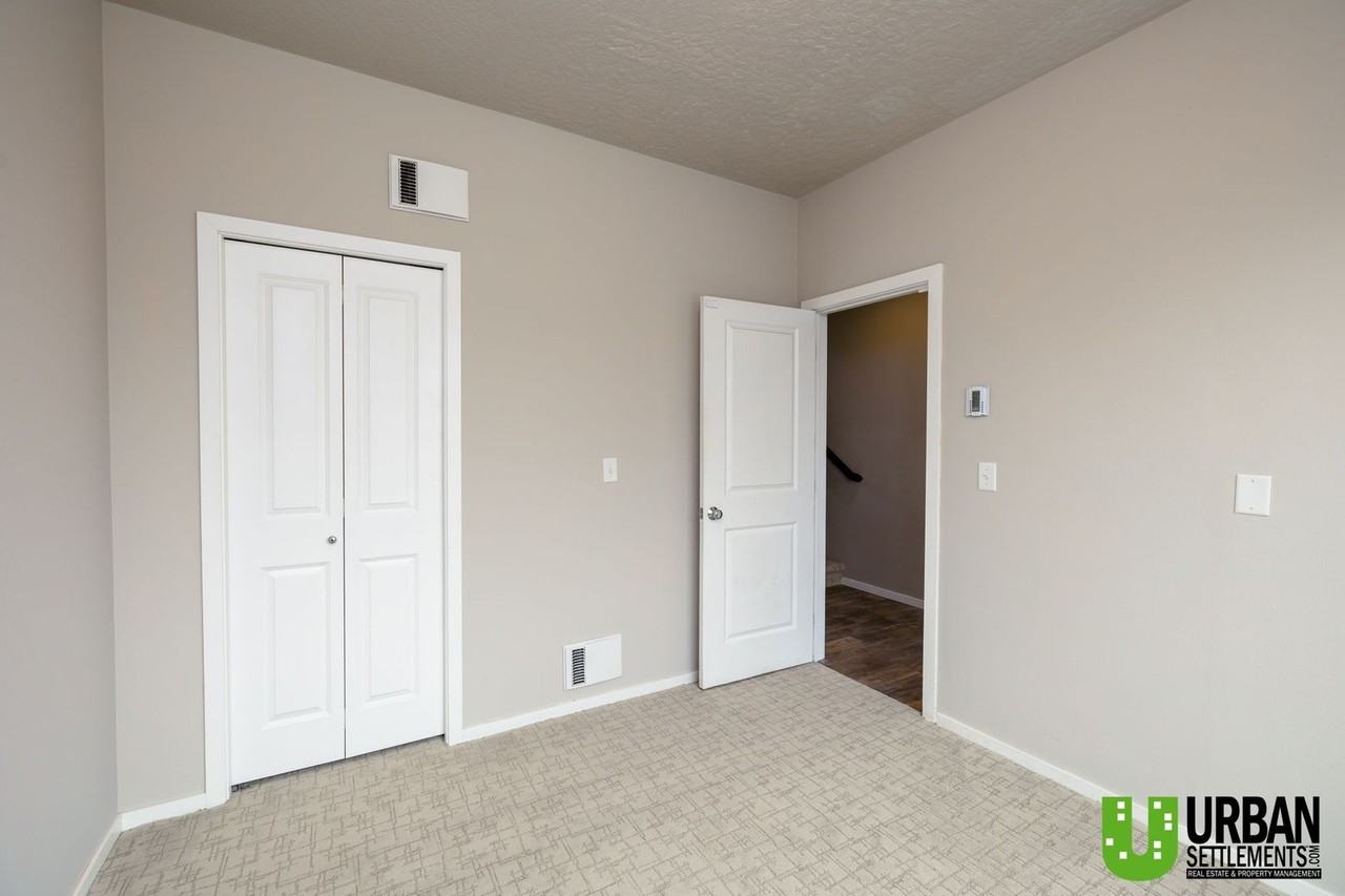 2419 W Bridge Ave - Photo 7 of 37