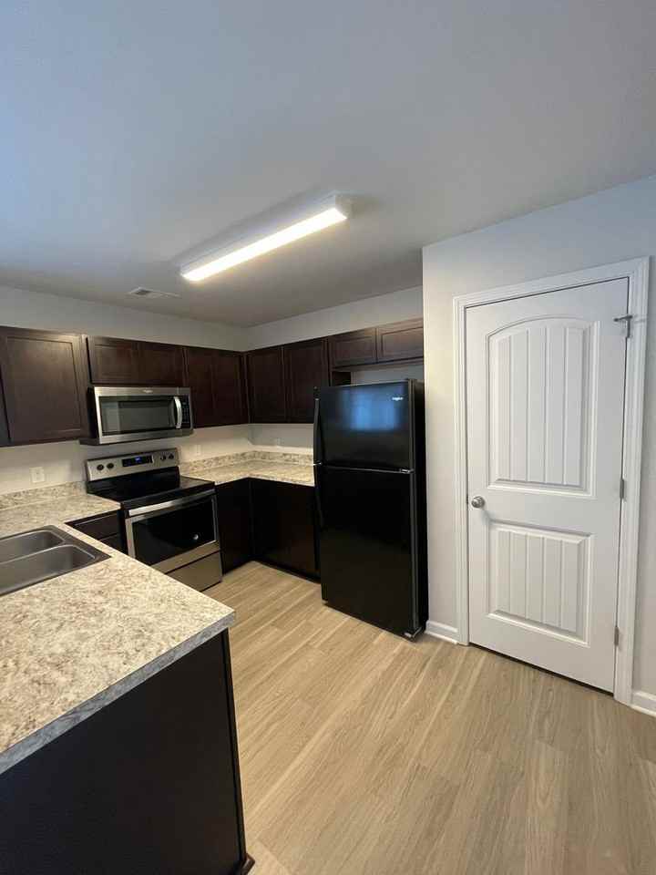 12 St Augustine Way - Photo 5 of 18