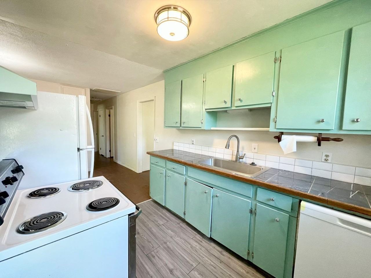 337 Ovanta Rd - Photo 5 of 16