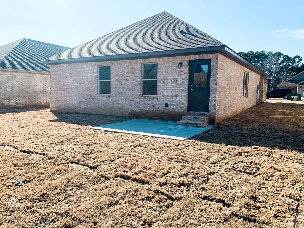264 Wolf Den Ln - Photo 4 of 20