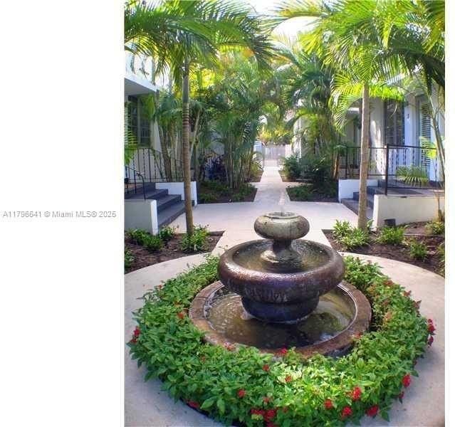 727 Jefferson Ave #3 - Photo 2 of 25