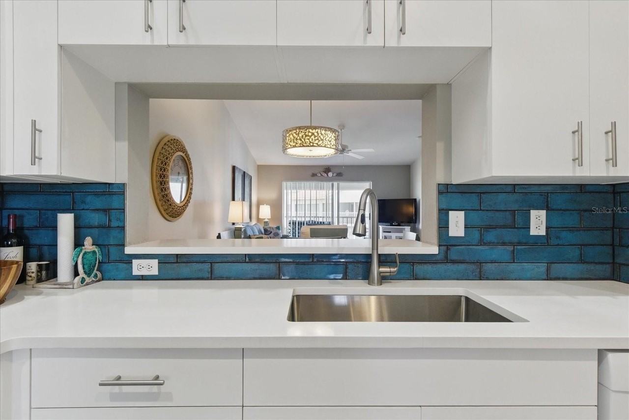 9320 Clubside Cir #2310 - Photo 6 of 36