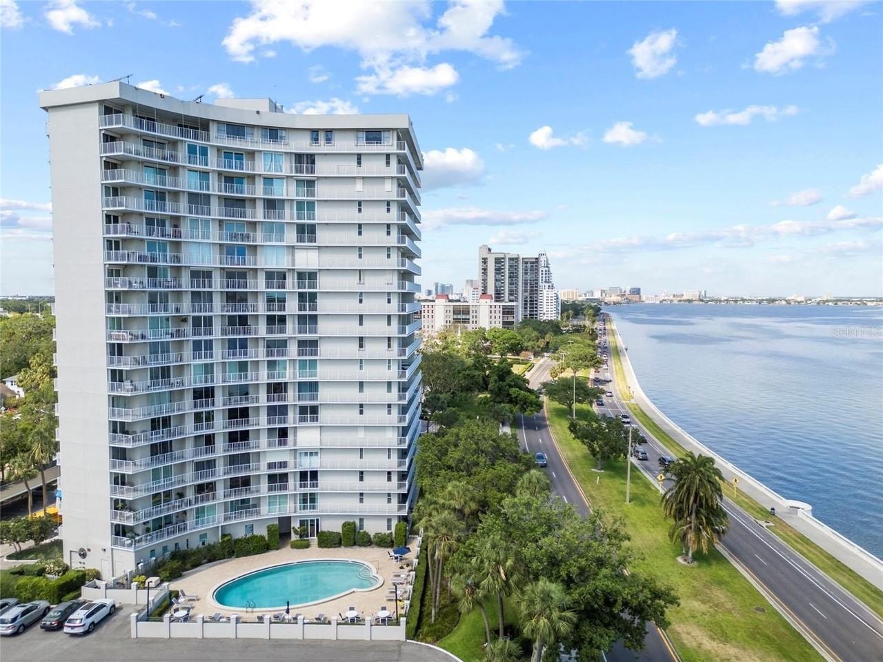 2611 Bayshore Blvd #504