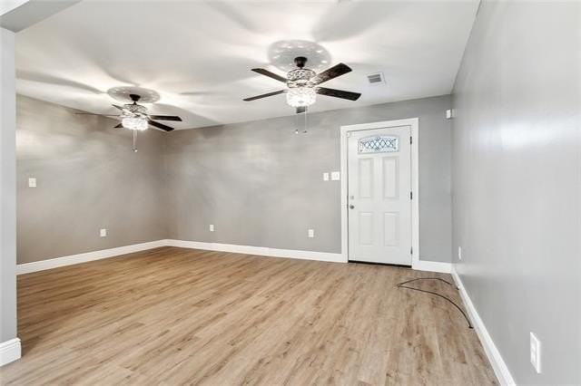 805 S Olive St #B - Photo 2 of 10