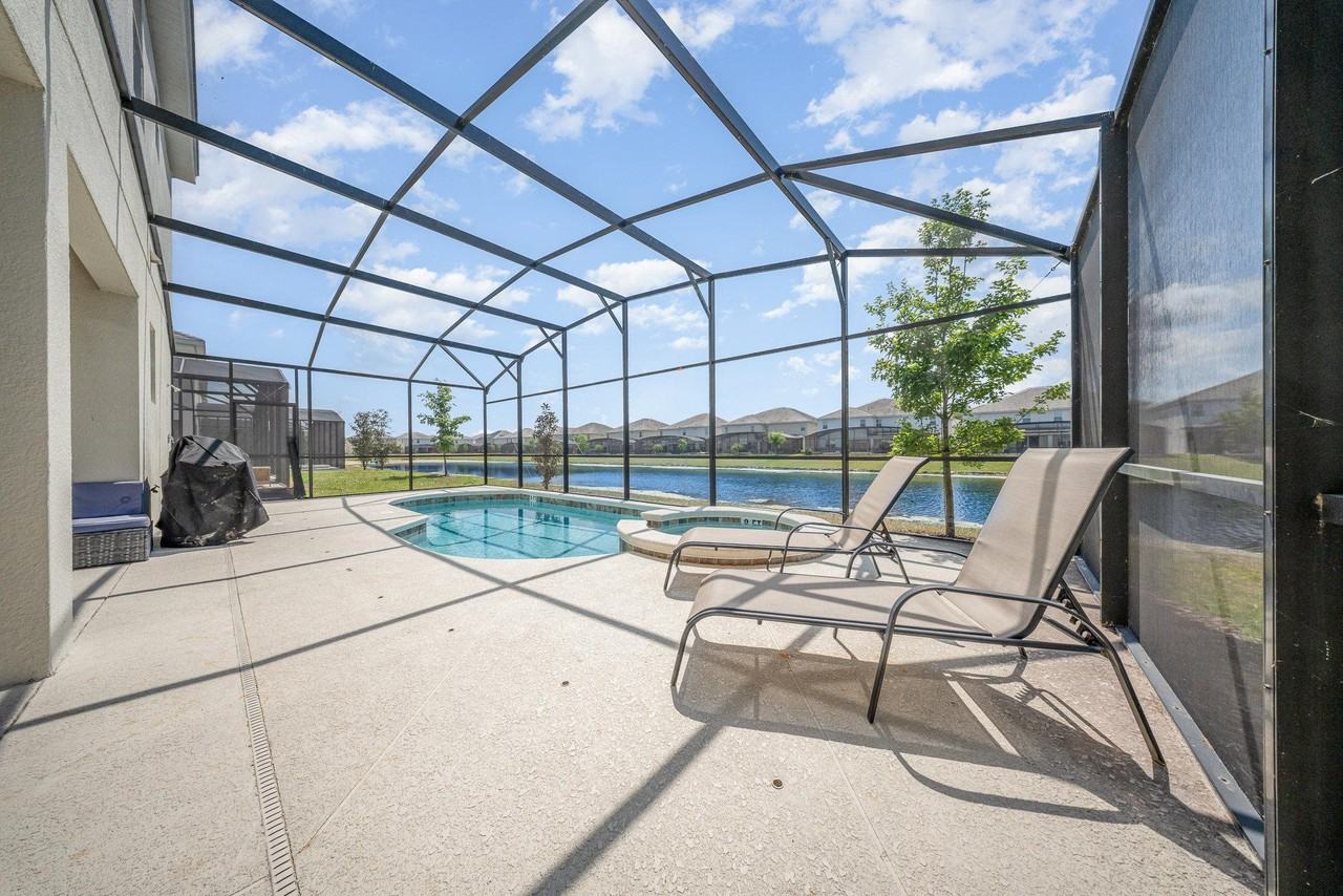 Shanti Dr - Photo 4 of 15