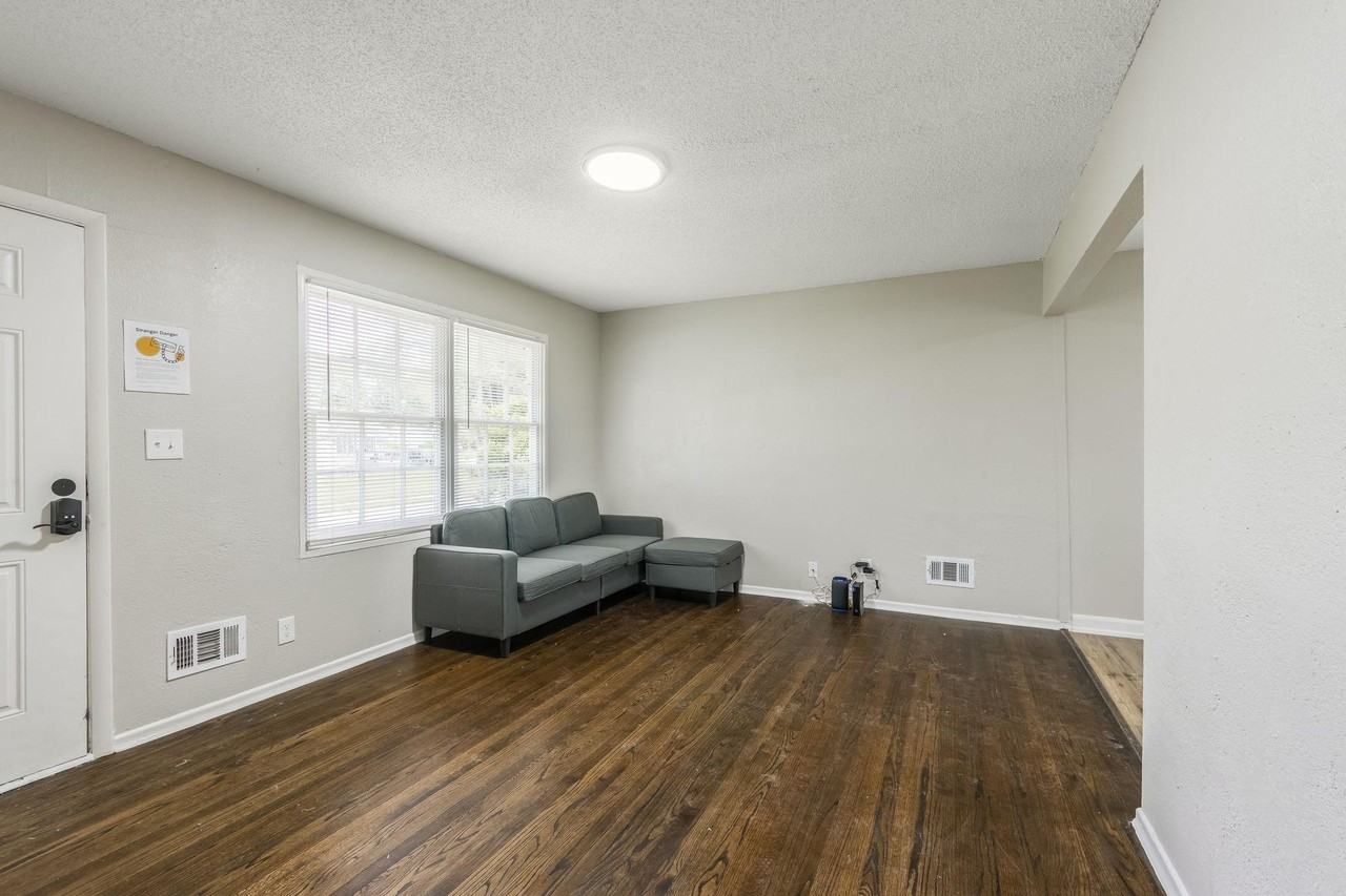 12th Street - Photo 2 of 7