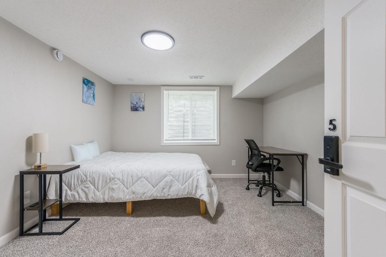 12th St - Photo 6 of 9