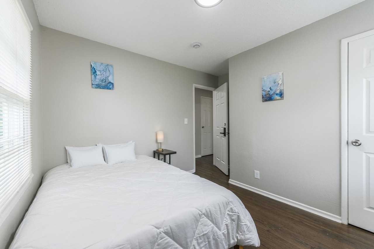 12th St - Photo 7 of 8