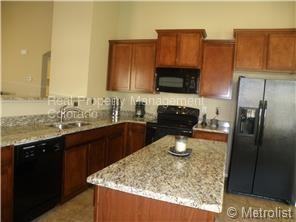 3333 Bonita Pl - Photo 3 of 11