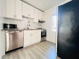 5525 Harold Way ##14 - Photo 1 of 1