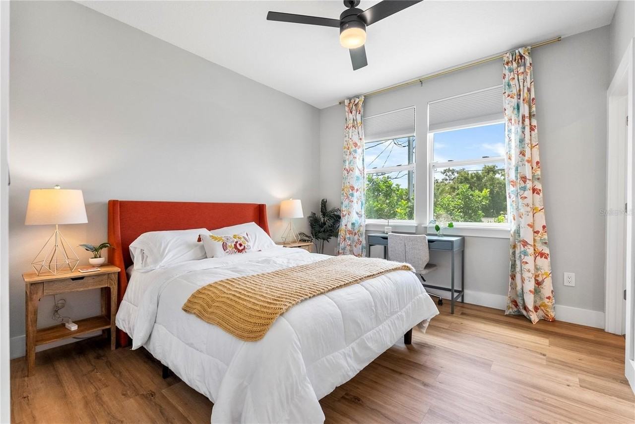 811 1/2 31st Ave N - Photo 4 of 29