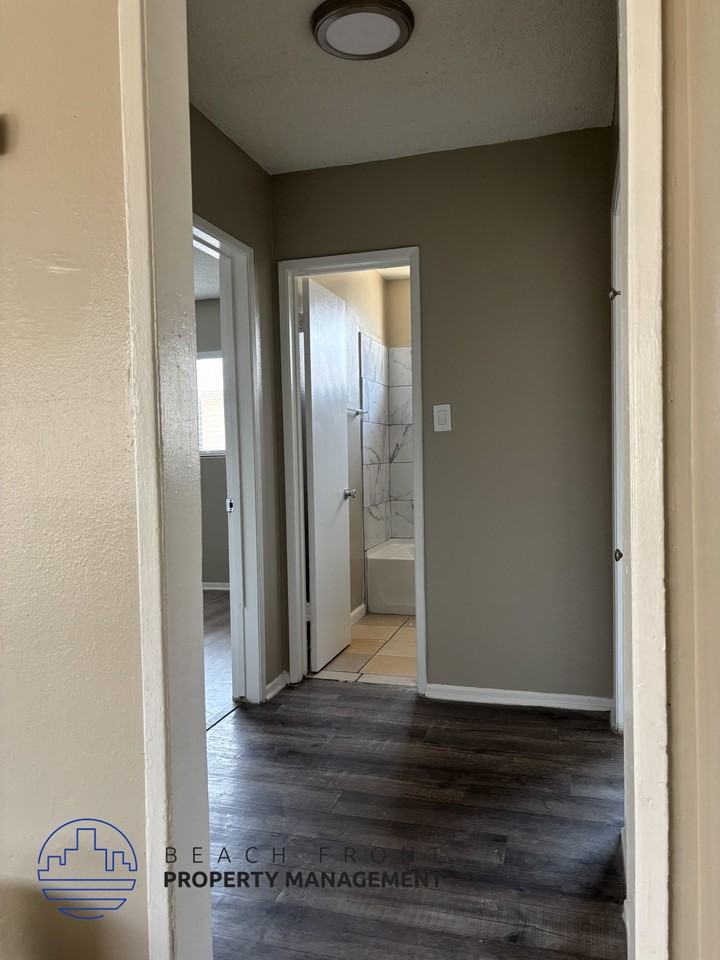 117 E. Leatrice Ln. - Photo 4 of 8