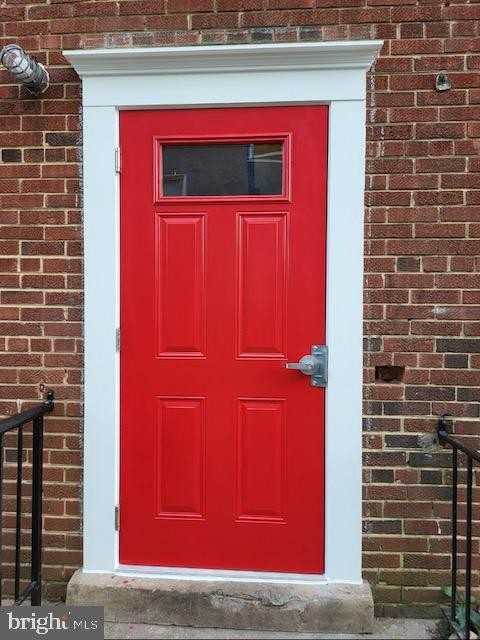 4248 6th St Se - Photo 4 of 40