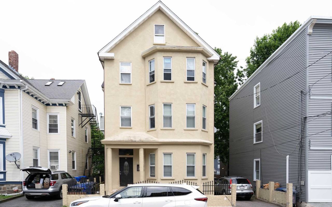 Mozart St - Photo 2 of 13