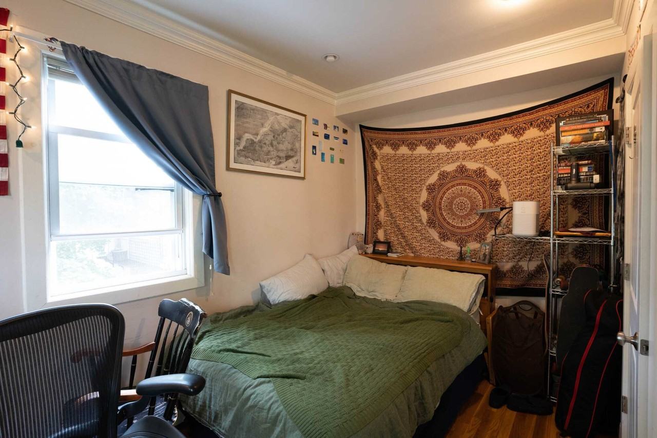 Mozart St - Photo 7 of 13