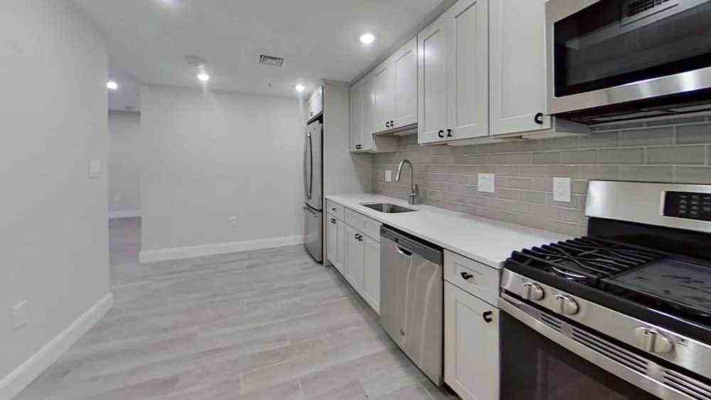 Porter St - Photo 7 of 10