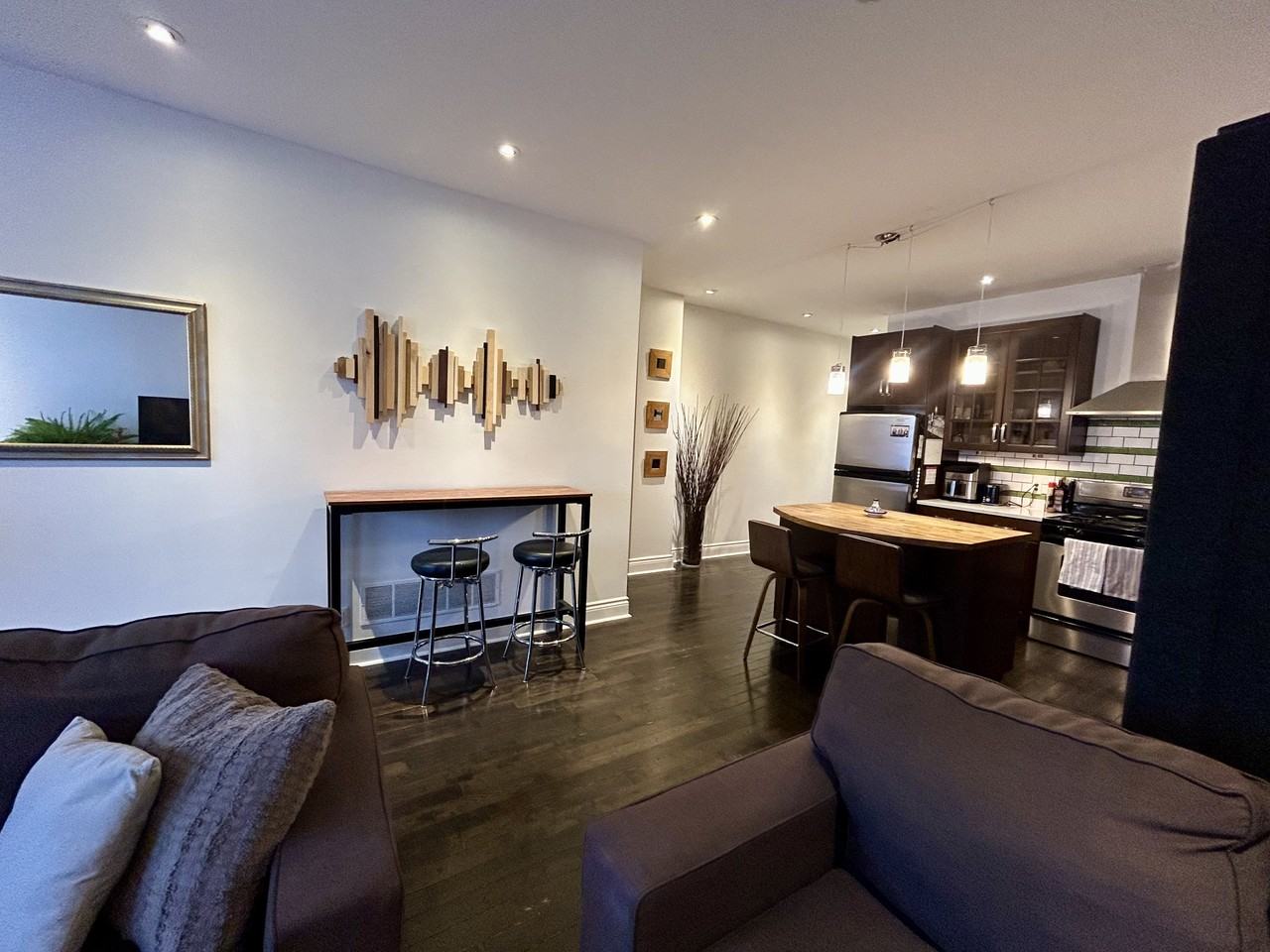 36 Coxwell Avenue #Main - Photo 4 of 23