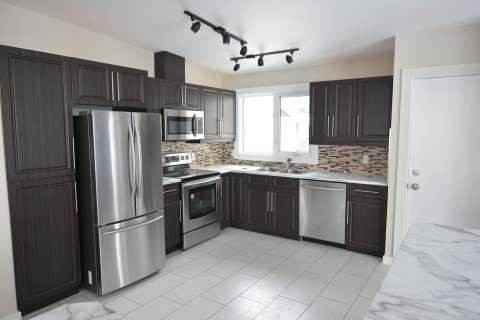 93 Lorraine Cres - Photo 3 of 10