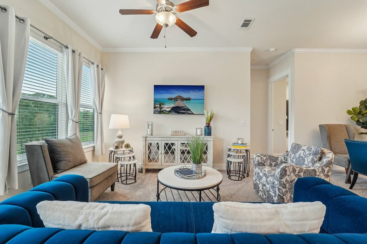 Ivy Point Kingwood - Photo 6 of 32