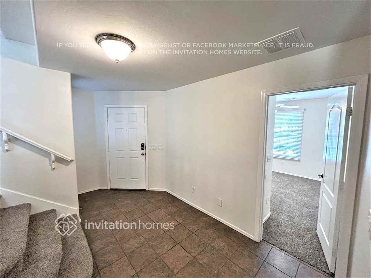 2246 E Bowker St - Photo 2 of 23