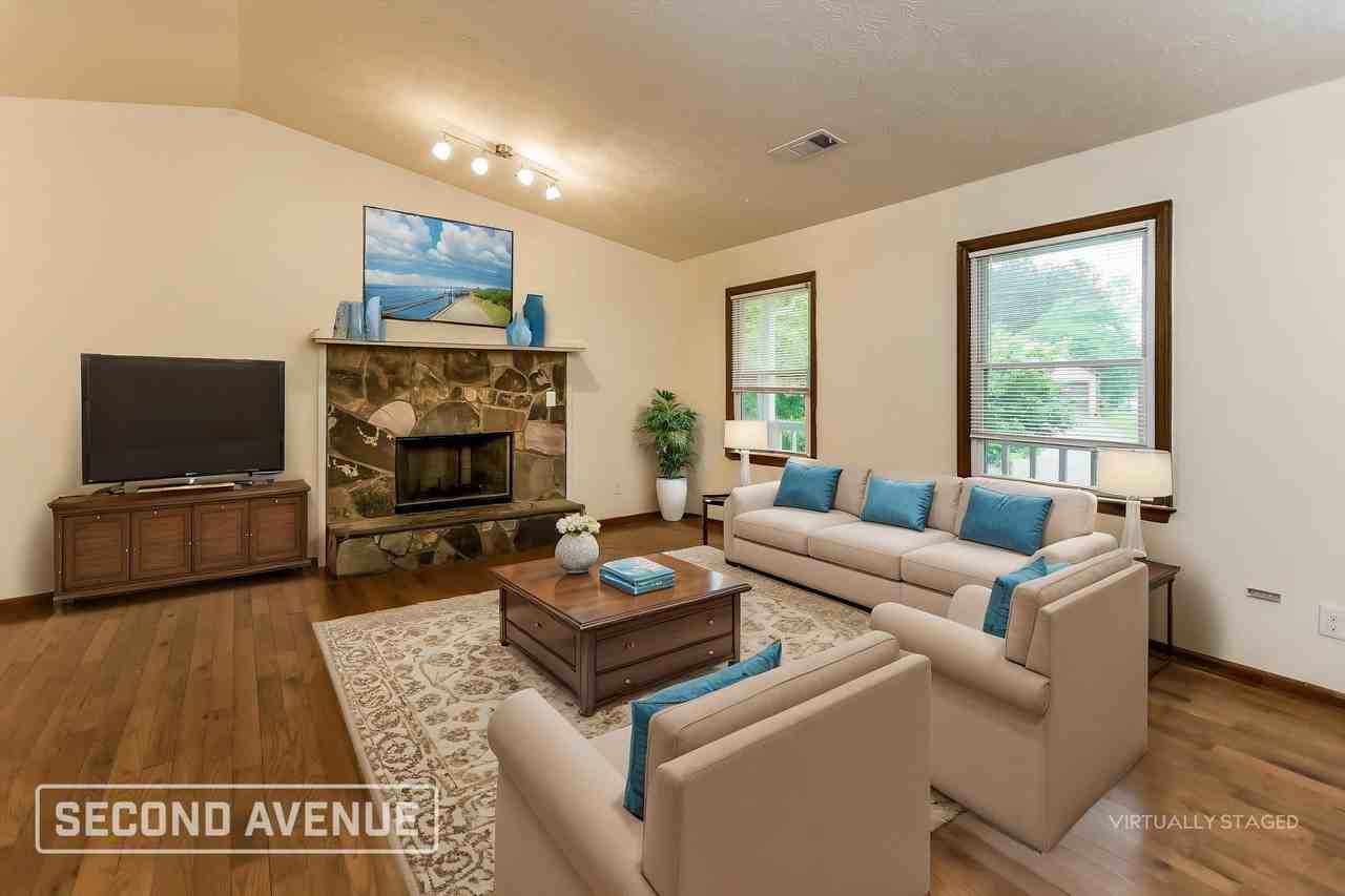 2751 Tybee Dr - Photo 2 of 29