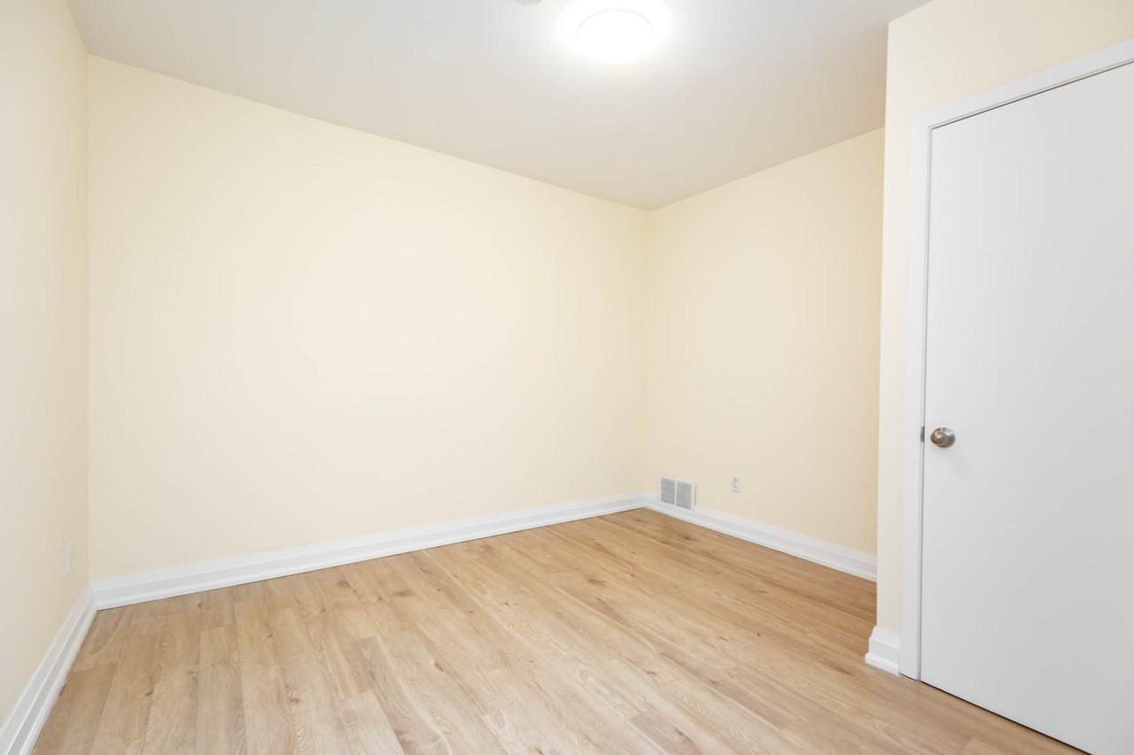 Runnymede Rd & Bloor St W #1 - Photo 4 of 21