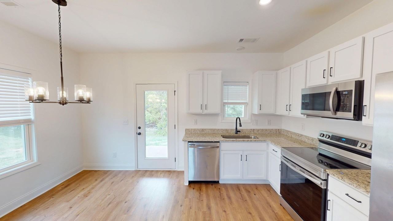 872 Levitan Dr - Photo 2 of 24