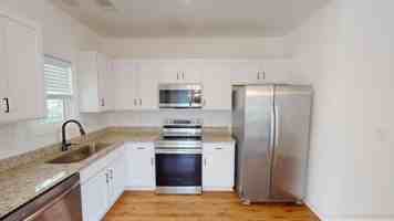 featured image of 872 Levitan Dr