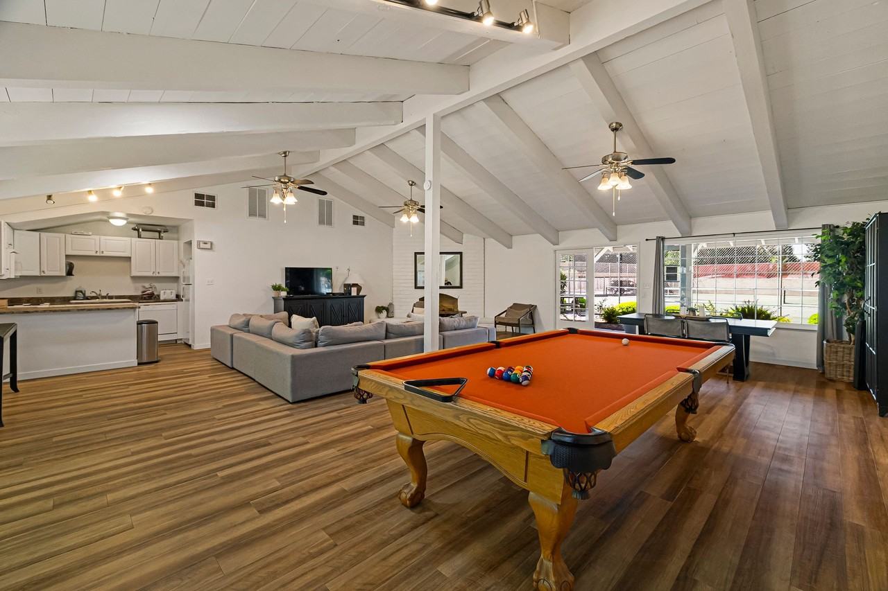 Train Station Apartments - Photo 2 of 27