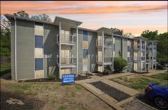 Broadway Ridge Apartments - Photo 1 of 1