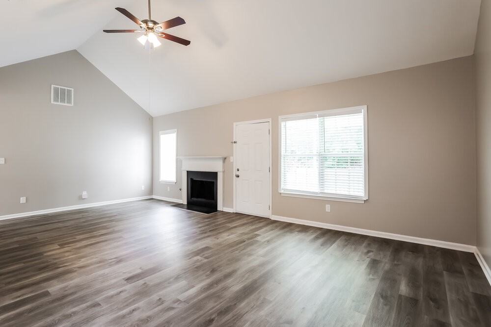 126 Villa Rosa Rdg - Photo 3 of 16