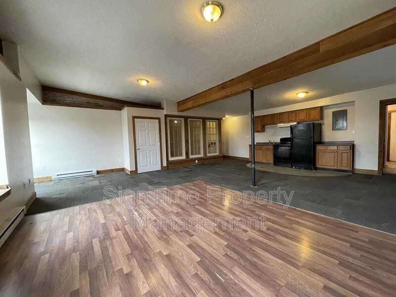 306 N Potomac St - Photo 4 of 7