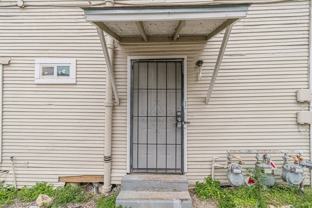 2407 S New Braunfels Ave #3 - Photo 1 of 1