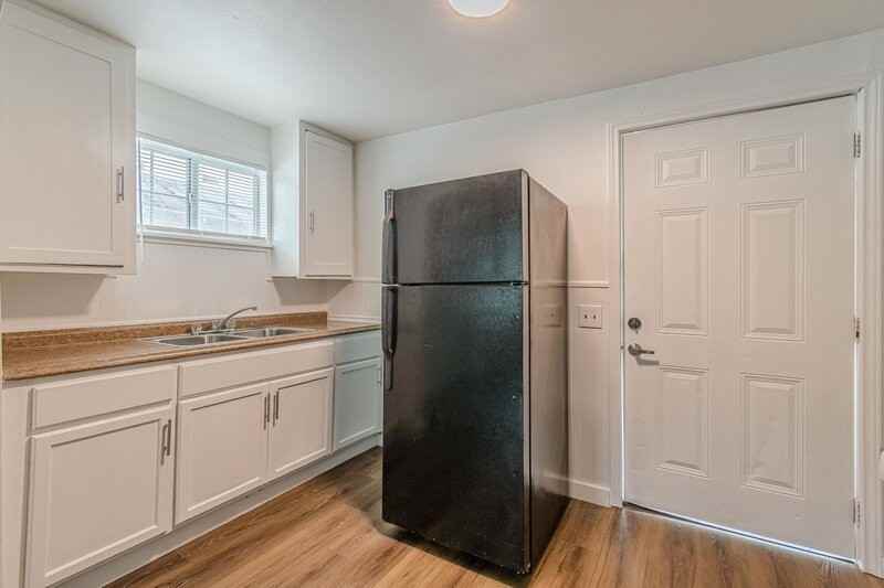 2407 South New Braunfels Avenue #3 - Photo 4 of 13