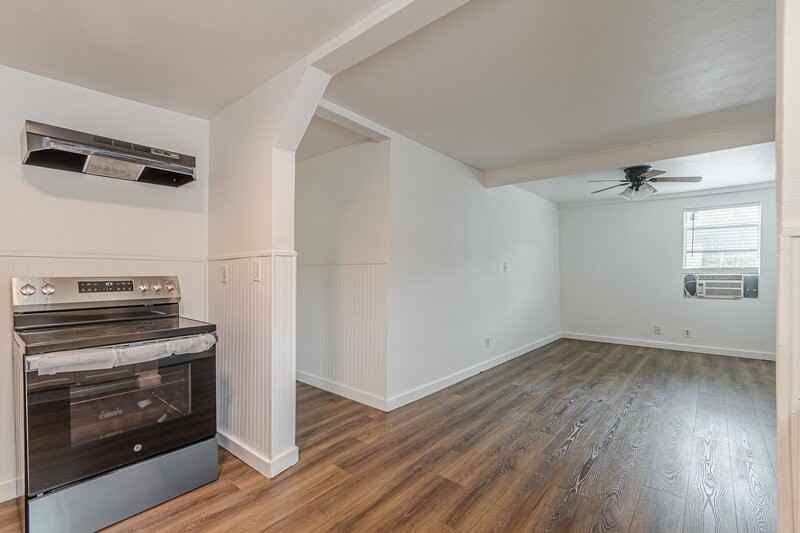 2407 South New Braunfels Avenue #3 - Photo 5 of 13