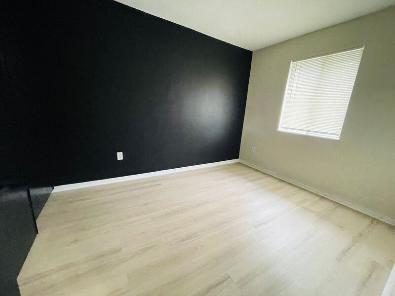 1406 Magnolia W #16 - Photo 4 of 12