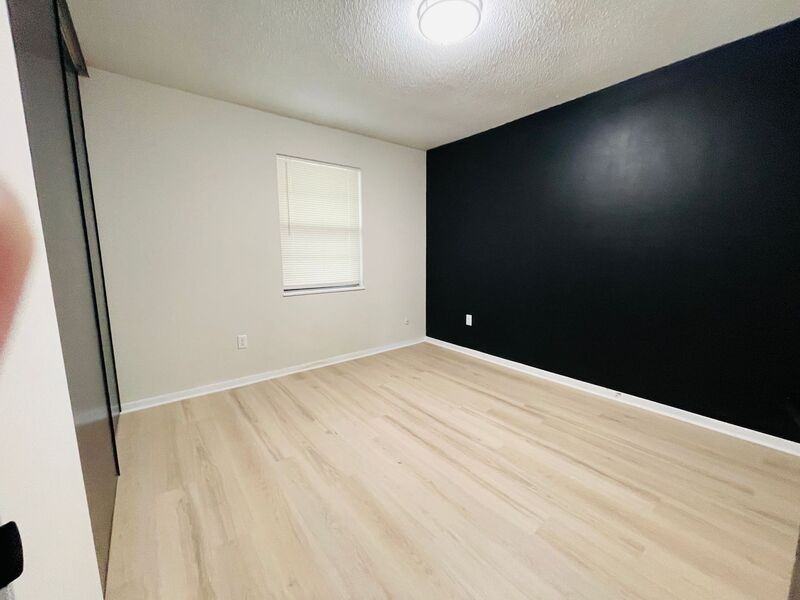 1406 Magnolia W #16 - Photo 5 of 12