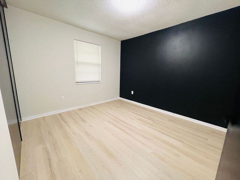 1406 Magnolia W #16 - Photo 6 of 12